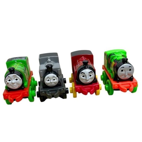 Thomas & Friends Minis Toy Train Engine Classic Percy Luke Victor Henry Set Lot - Picture 1 of 9